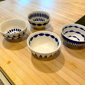 Small Bowl Set